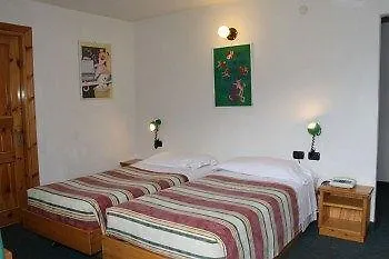 Zodiac Hotel 3*