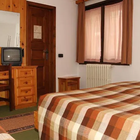 Hotel Zodiac