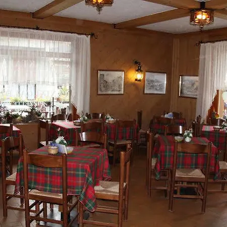 Hotel Zodiac